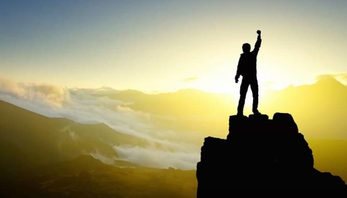 TOP 12 THÓI QUEN PHÁT TRIỂN BẢN THÂN